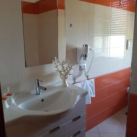 Casa Laura * 阿西亚罗利